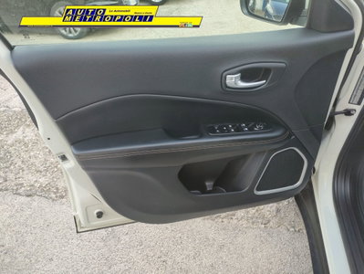 Jeep Compass 1.6 Multijet II 2WD Limited (19)