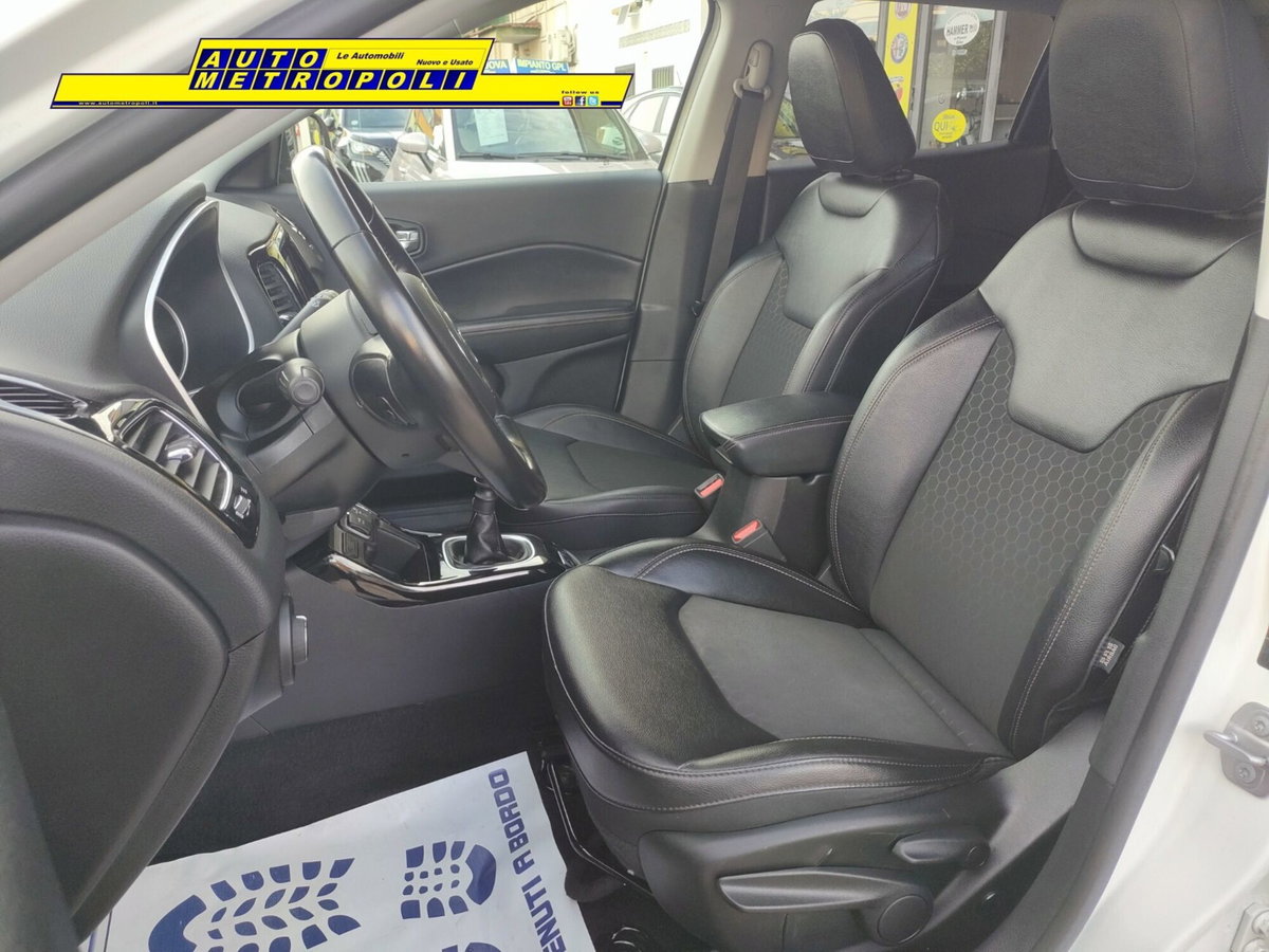 Jeep Compass 1.6 Multijet II 2WD Limited (9)