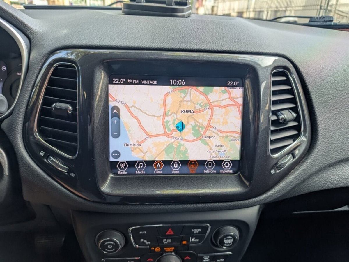 Jeep Compass 1.3 T4 190CV PHEV AT6 4xe Limited (14)