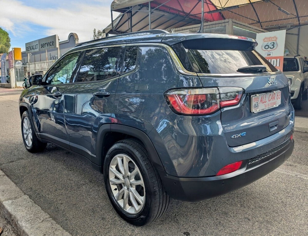 Jeep Compass 1.3 T4 190CV PHEV AT6 4xe Limited (5)
