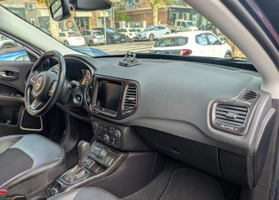 Jeep Compass 1.3 T4 190CV PHEV AT6 4xe Limited (8)