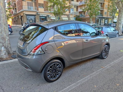Lancia Ypsilon 1.0 FireFly 5 porte S&S Hybrid Gold Plus (4)