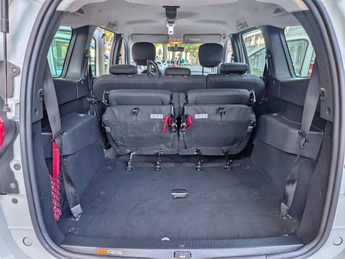 Dacia Lodgy 1.5 Blue dCi 8V 95CV 7 posti Comf.SL DaciaPlus (10)