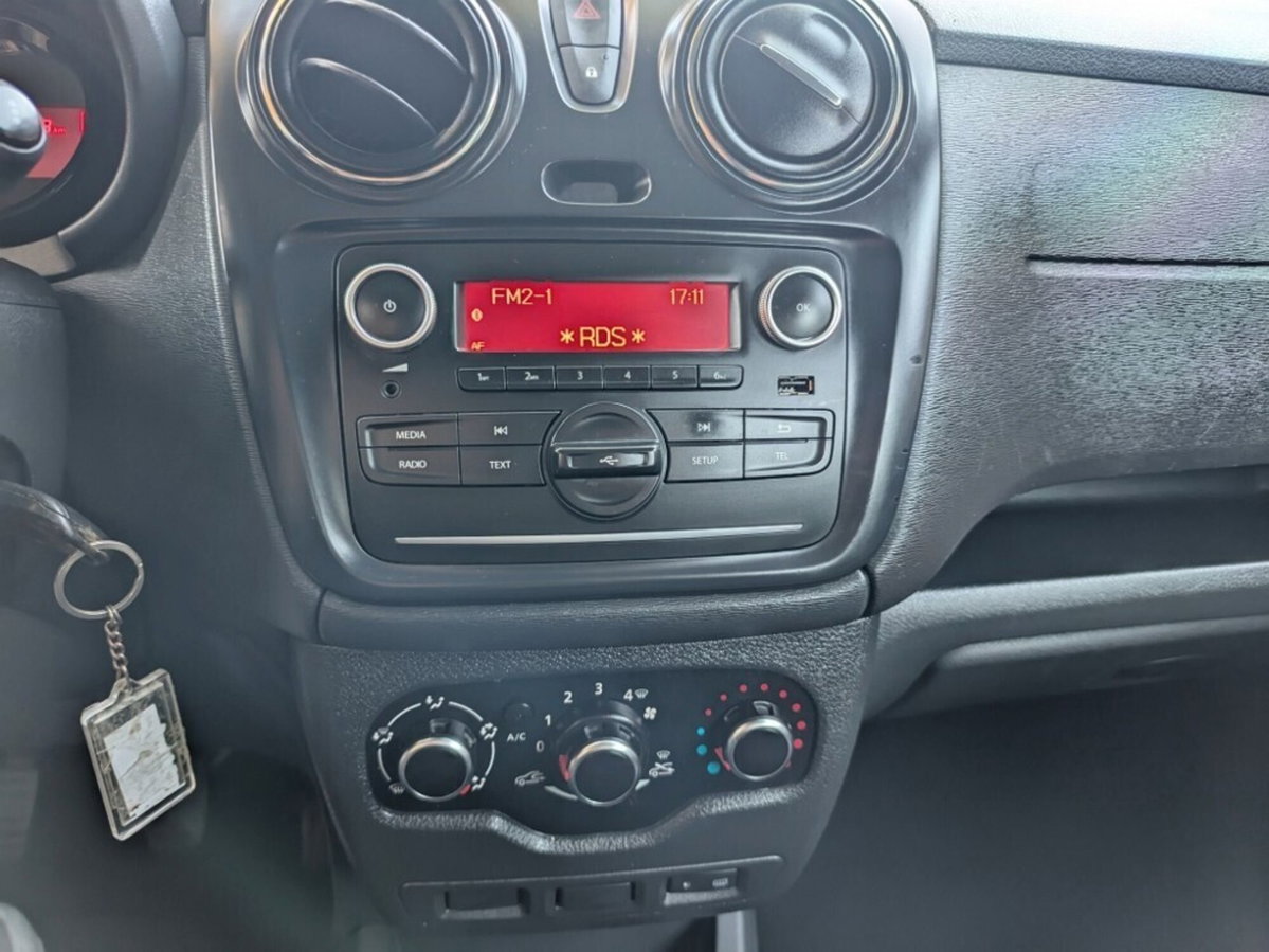 Dacia Lodgy 1.5 Blue dCi 8V 95CV 7 posti Comf.SL DaciaPlus (15)