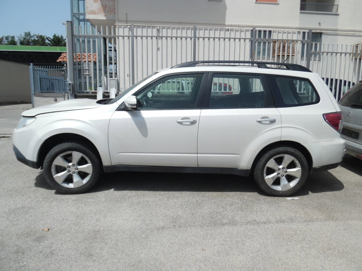 Subaru Forester 2.0D XS Trend (4)