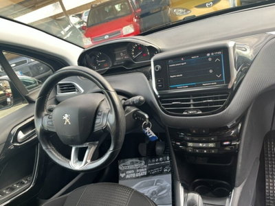 Peugeot 208 82 5 porte Allure (3)