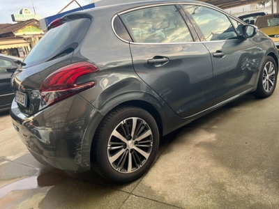 Peugeot 208 82 5 porte Allure (4)