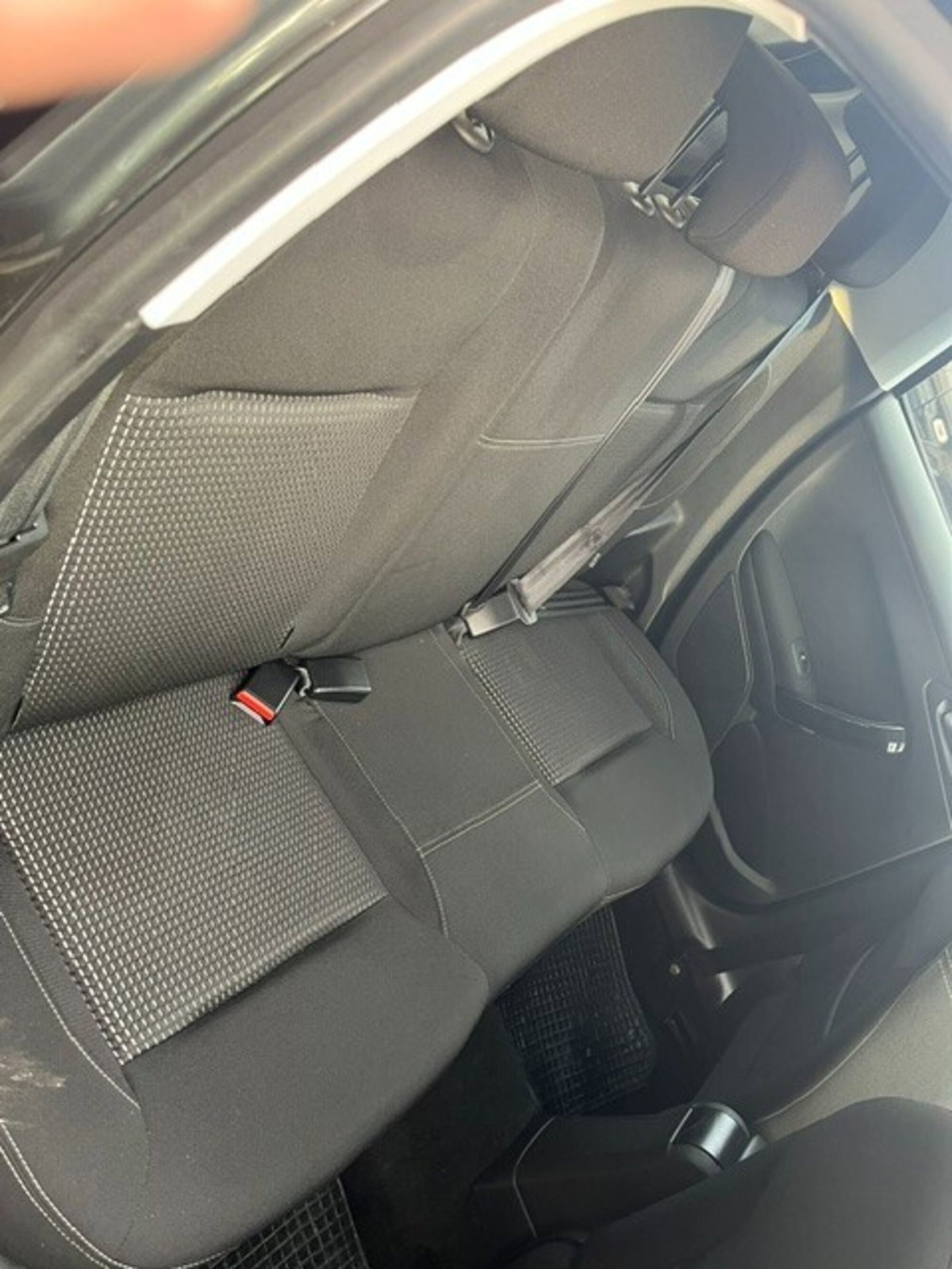 Peugeot 208 82 5 porte Allure (8)