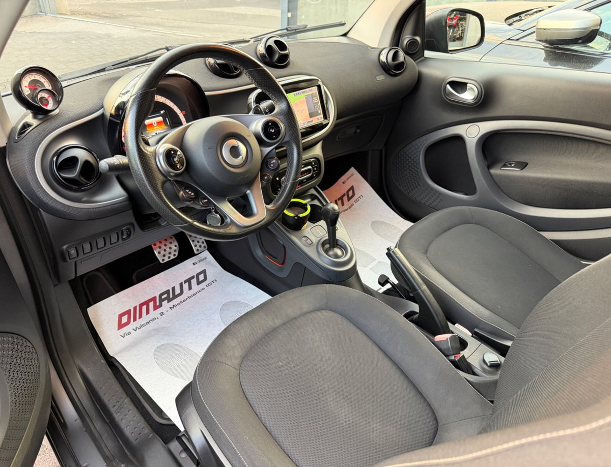 smart Fortwo 90 0.9 Turbo Urban (6)
