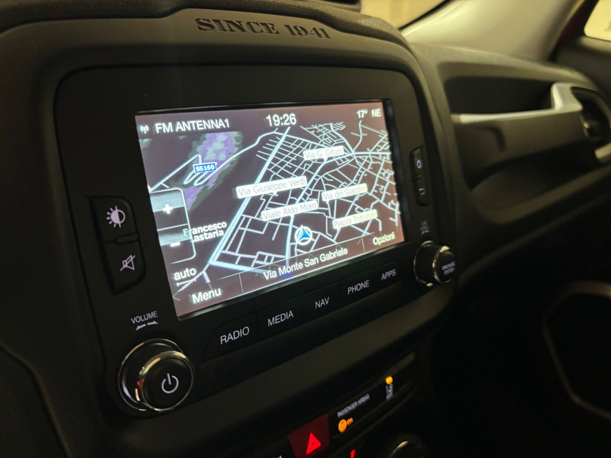 Jeep Renegade 1.6 Mjt 120 CV Limited (15)