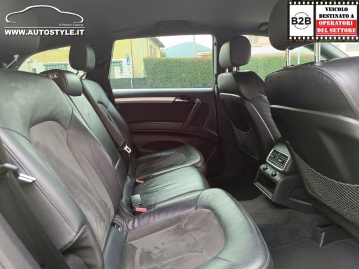 Audi Q7 3.0 V6 TDI 240 CV clean diesel quattro tiptronic (13)