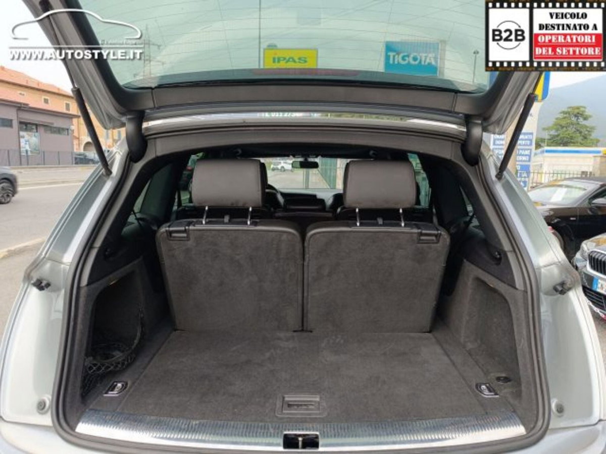 Audi Q7 3.0 V6 TDI 240 CV clean diesel quattro tiptronic (16)