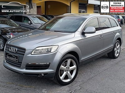 Audi Q7 3.0 V6 TDI 240 CV clean diesel quattro tiptronic (19)