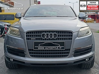 Audi Q7 3.0 V6 TDI 240 CV clean diesel quattro tiptronic (3)