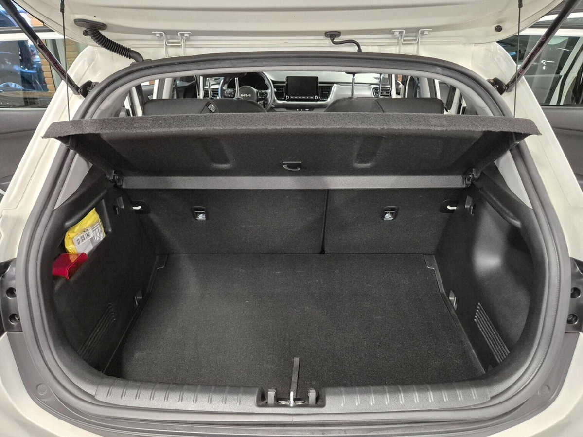 Kia Stonic 1.0 T-GDi 100 CV MHEV iMT Style (10)