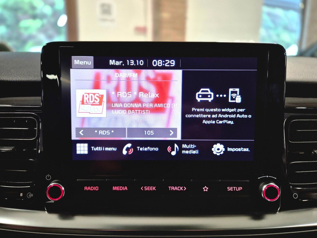 Kia Stonic 1.0 T-GDi 100 CV MHEV iMT Style (12)