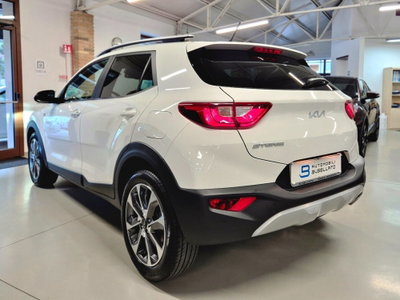 Kia Stonic 1.0 T-GDi 100 CV MHEV iMT Style (17)