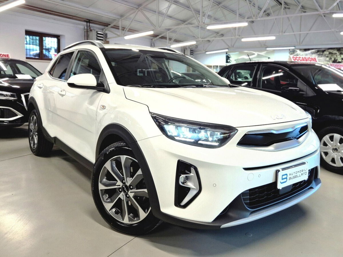 Kia Stonic 1.0 T-GDi 100 CV MHEV iMT Style (18)