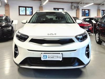Kia Stonic 1.0 T-GDi 100 CV MHEV iMT Style (2)