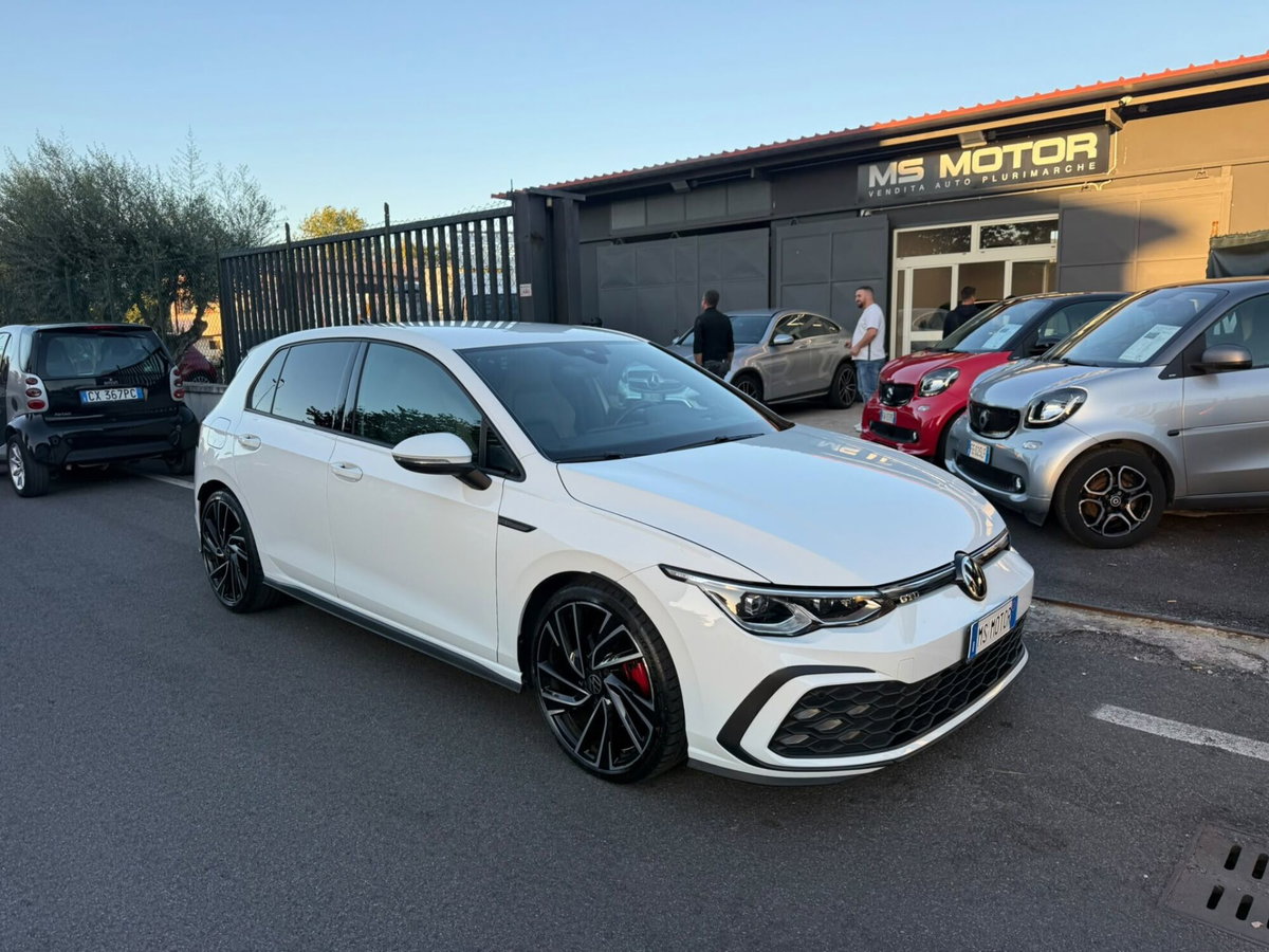 Volkswagen Golf 2.0 TDI GTD DSG