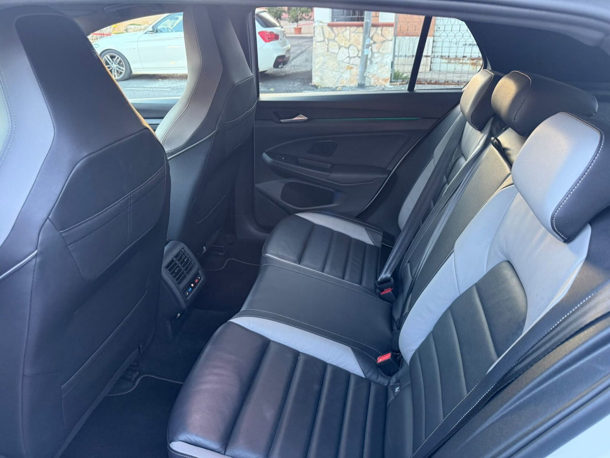 Volkswagen Golf 2.0 TDI GTD DSG (9)