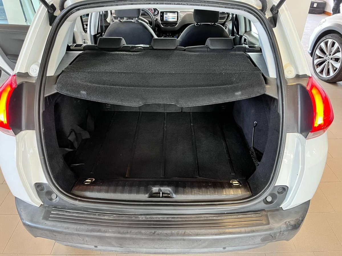 Peugeot 2008 e-HDi 92 CV Stop&Start Active (16)