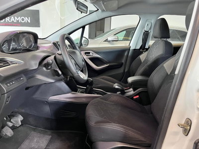 Peugeot 2008 e-HDi 92 CV Stop&Start Active (8)