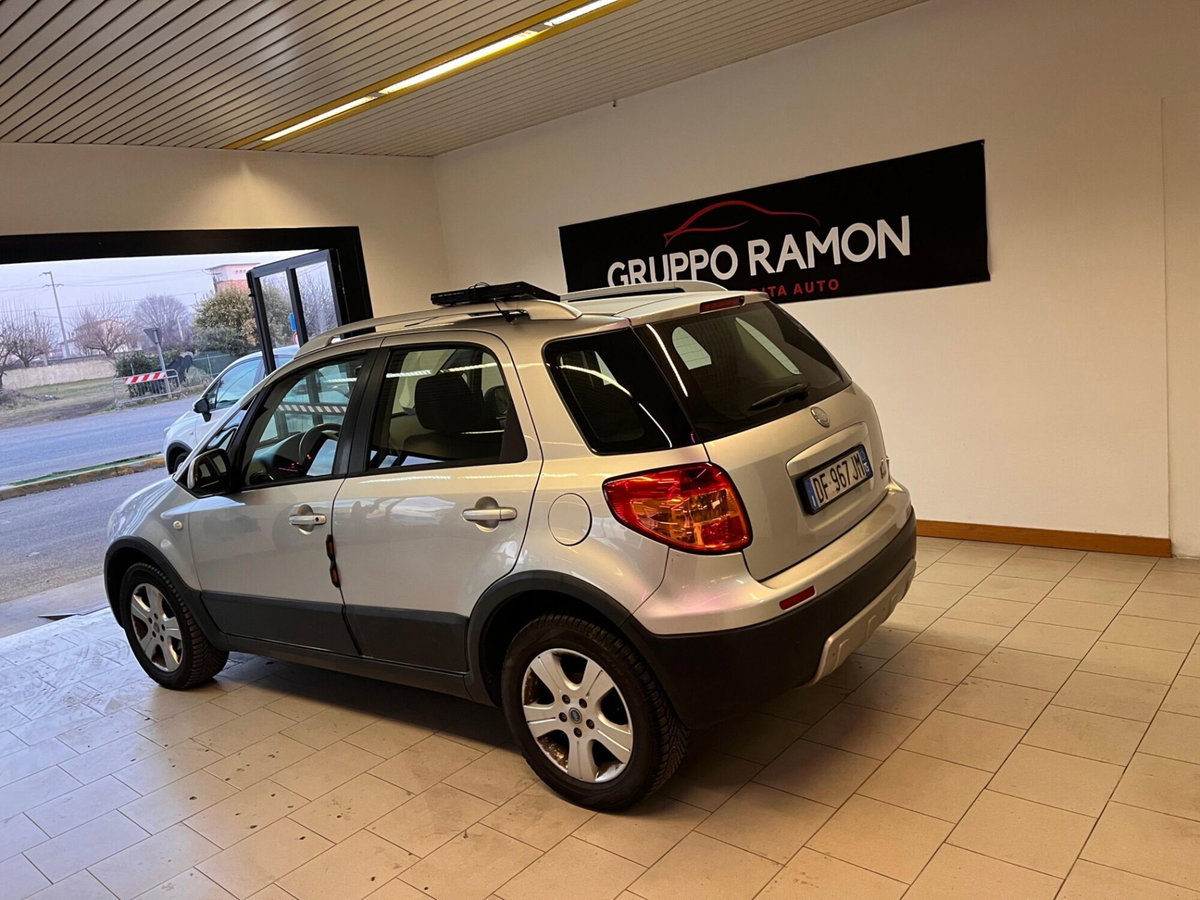 Fiat Sedici 1.6 16V 4x4 Dynamic (2)