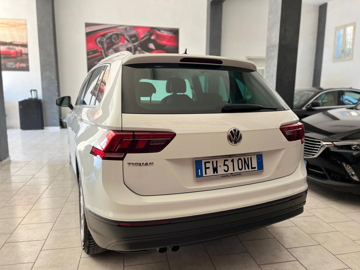 Volkswagen Tiguan 1.6 TDI SCR Urban BlueMotion Technology (4)