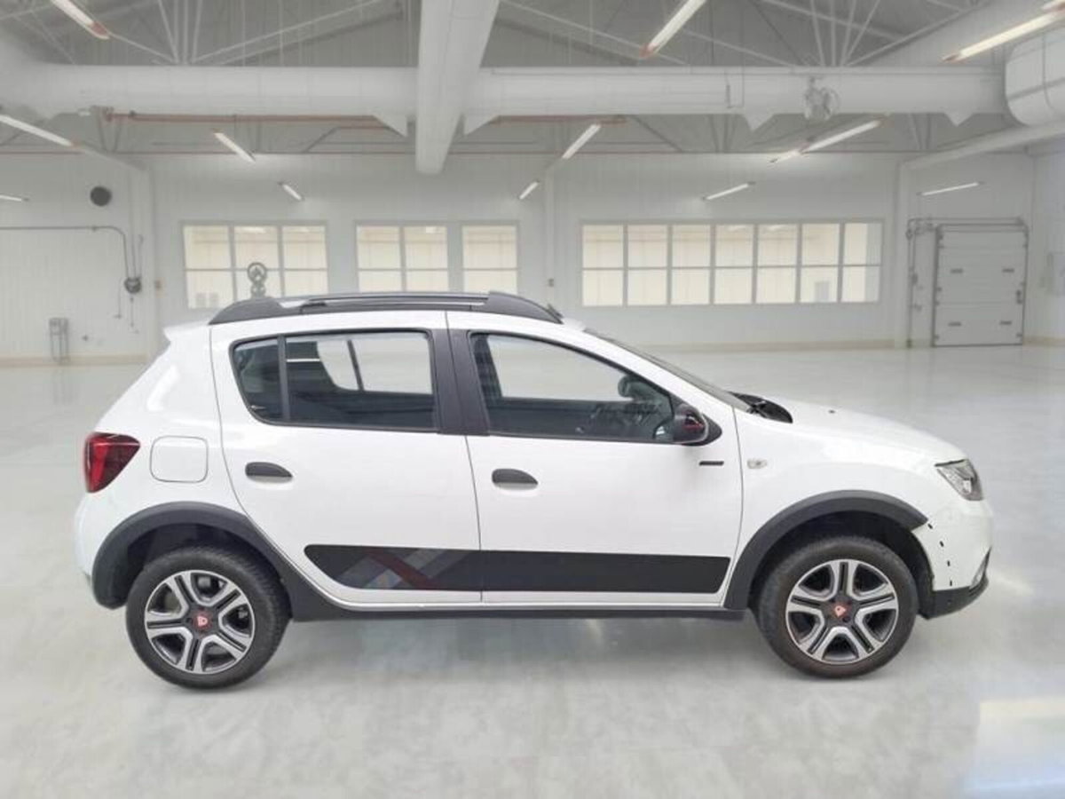 Dacia Sandero Stepway 0.9 TCe 90 CV Techroad (3)