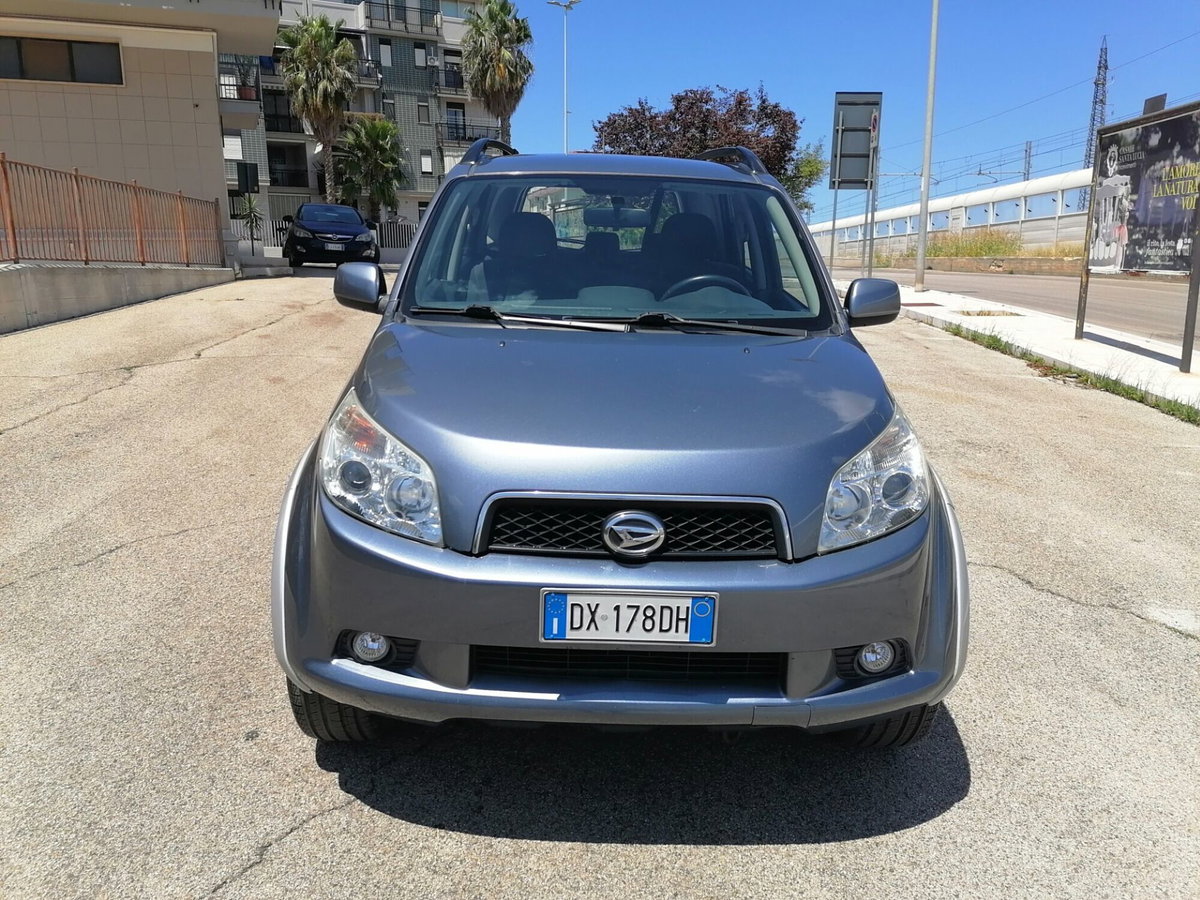 Daihatsu Terios 1.5 4WD Sho Green Powered (2)