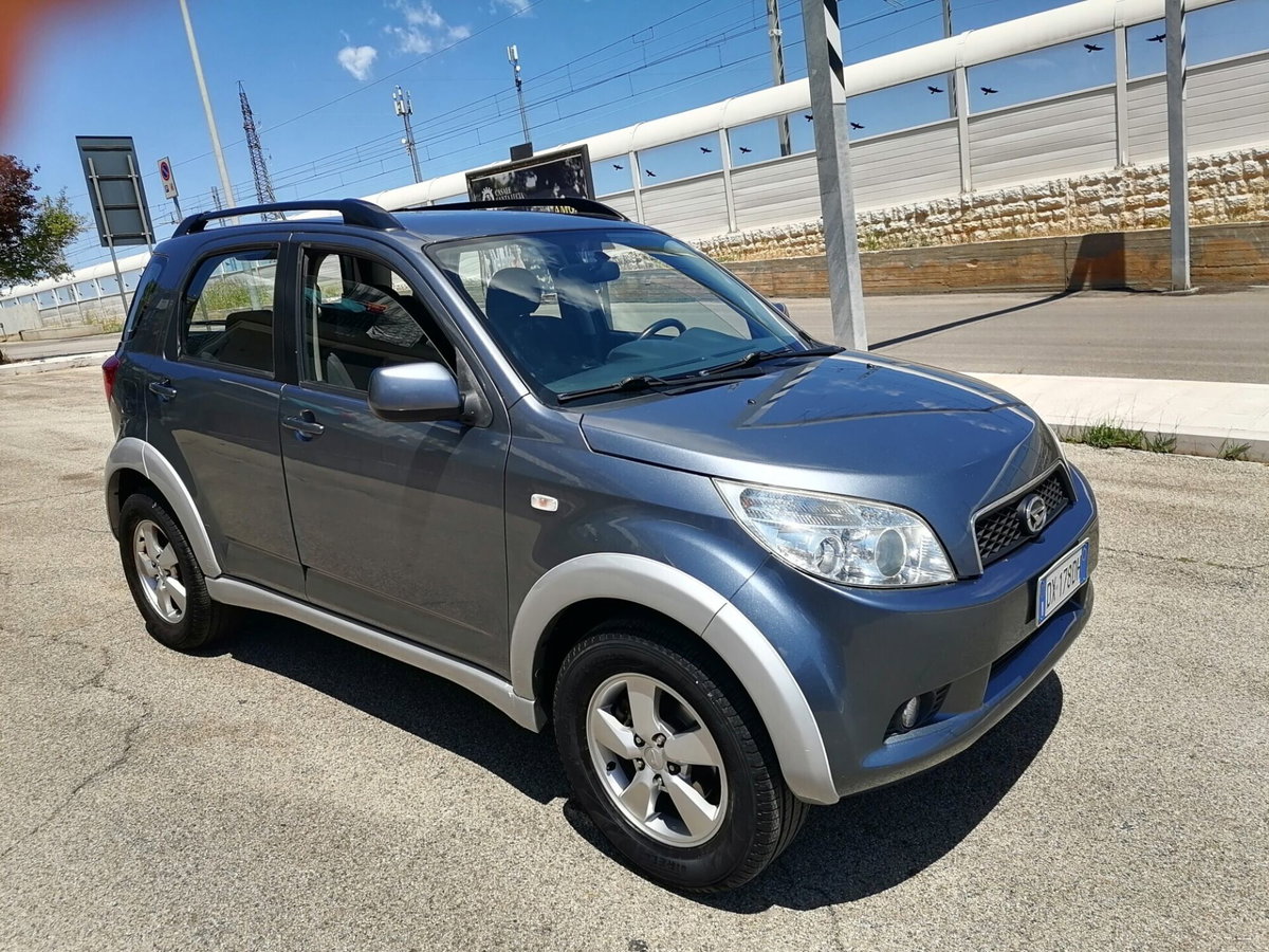 Daihatsu Terios 1.5 4WD Sho Green Powered (7)