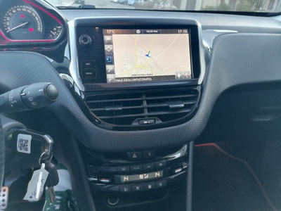 Peugeot 2008 100 GT Line (16)