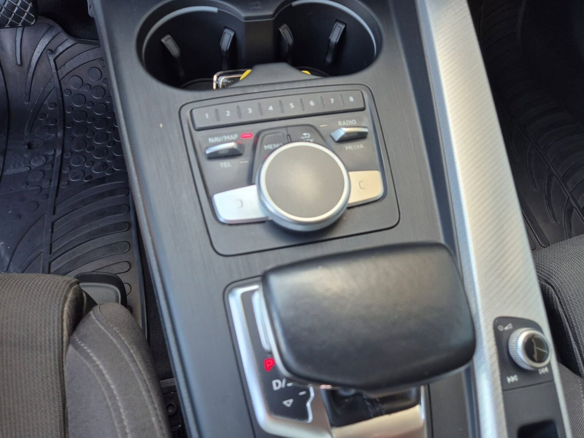 Audi A4 Avant 40 TDI quattro S tronic S line edition (9)