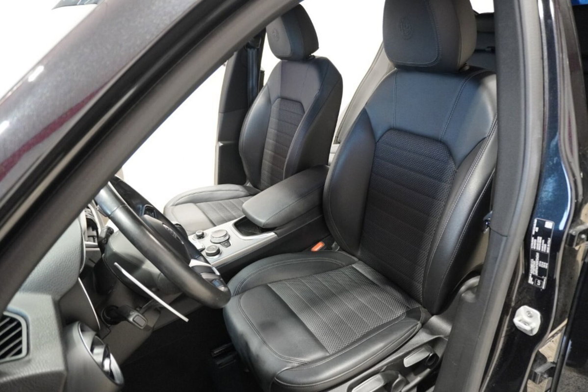 Alfa Romeo Stelvio Stelvio 2.2 Turbodiesel 190 CV AT8 Q4 Sprint (12)