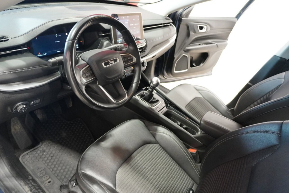 Jeep Compass 1.6 Multijet II 2WD Limited (10)