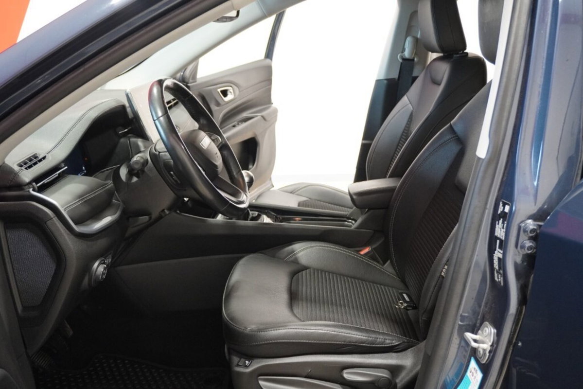 Jeep Compass 1.6 Multijet II 2WD Limited (11)