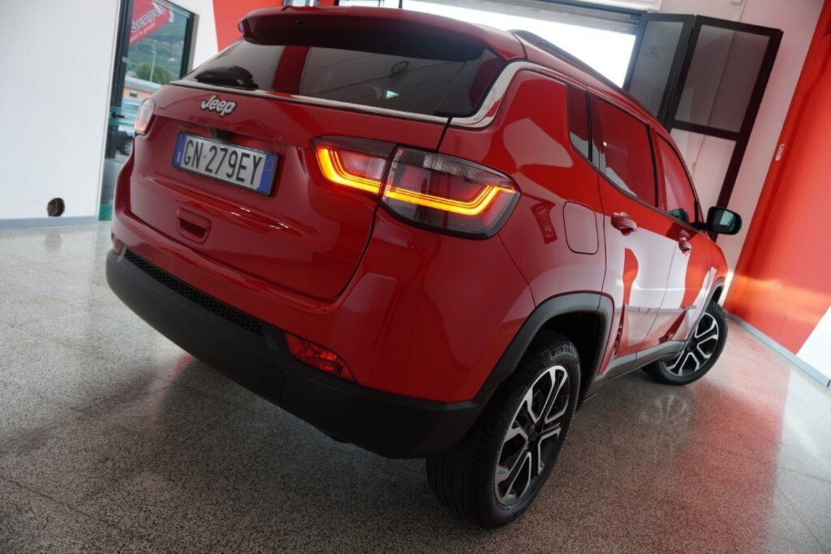Jeep Compass 1.6 Multijet II 2WD Limited (7)