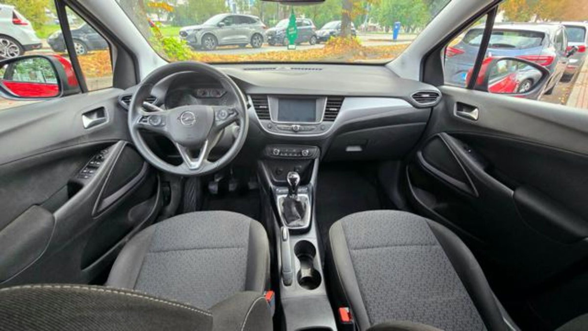 Opel Crossland X 1.2 12V Innovation (15)