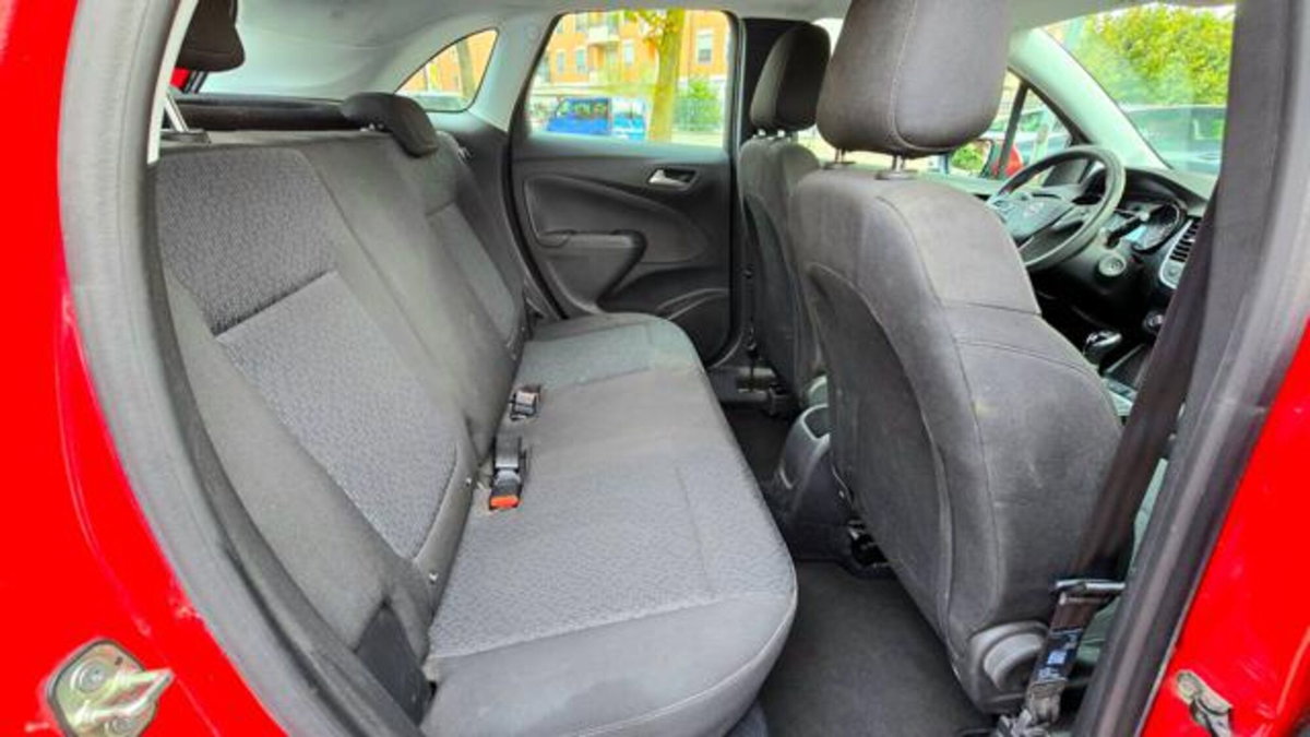 Opel Crossland X 1.2 12V Innovation (19)