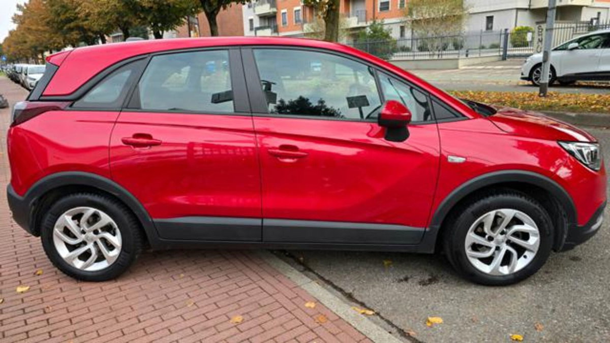 Opel Crossland X 1.2 12V Innovation (9)