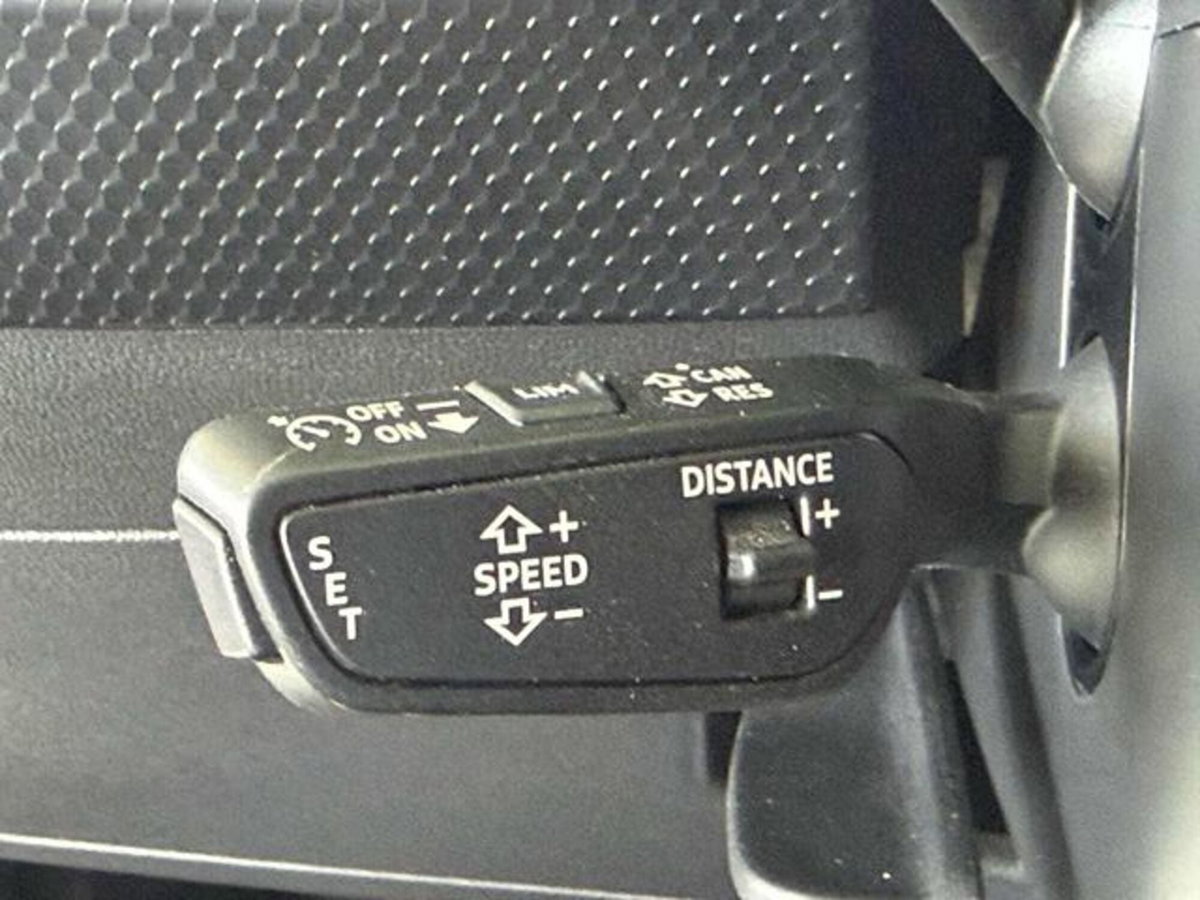 Audi A1 allstreet allstreet 30 TFSI S tronic Identity Contrast (12)