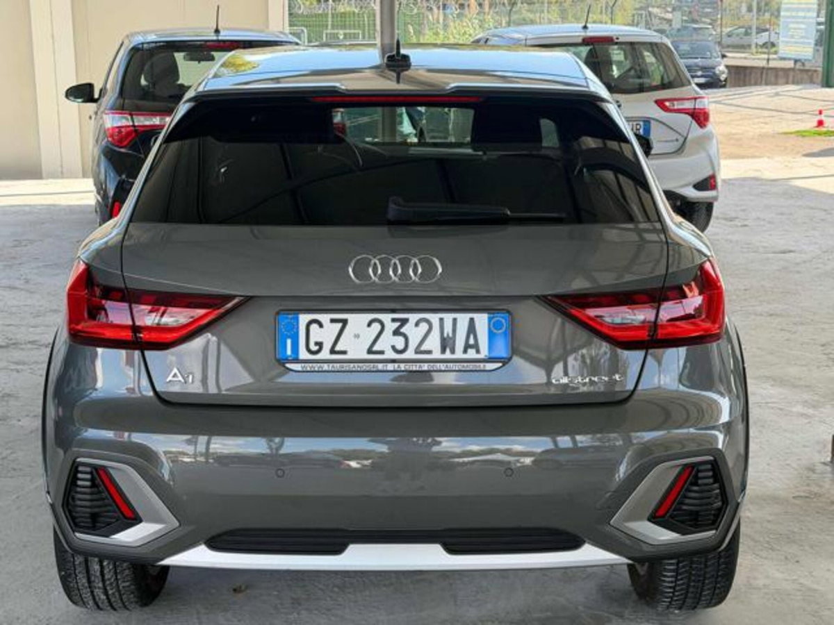 Audi A1 allstreet allstreet 30 TFSI S tronic Identity Contrast (4)