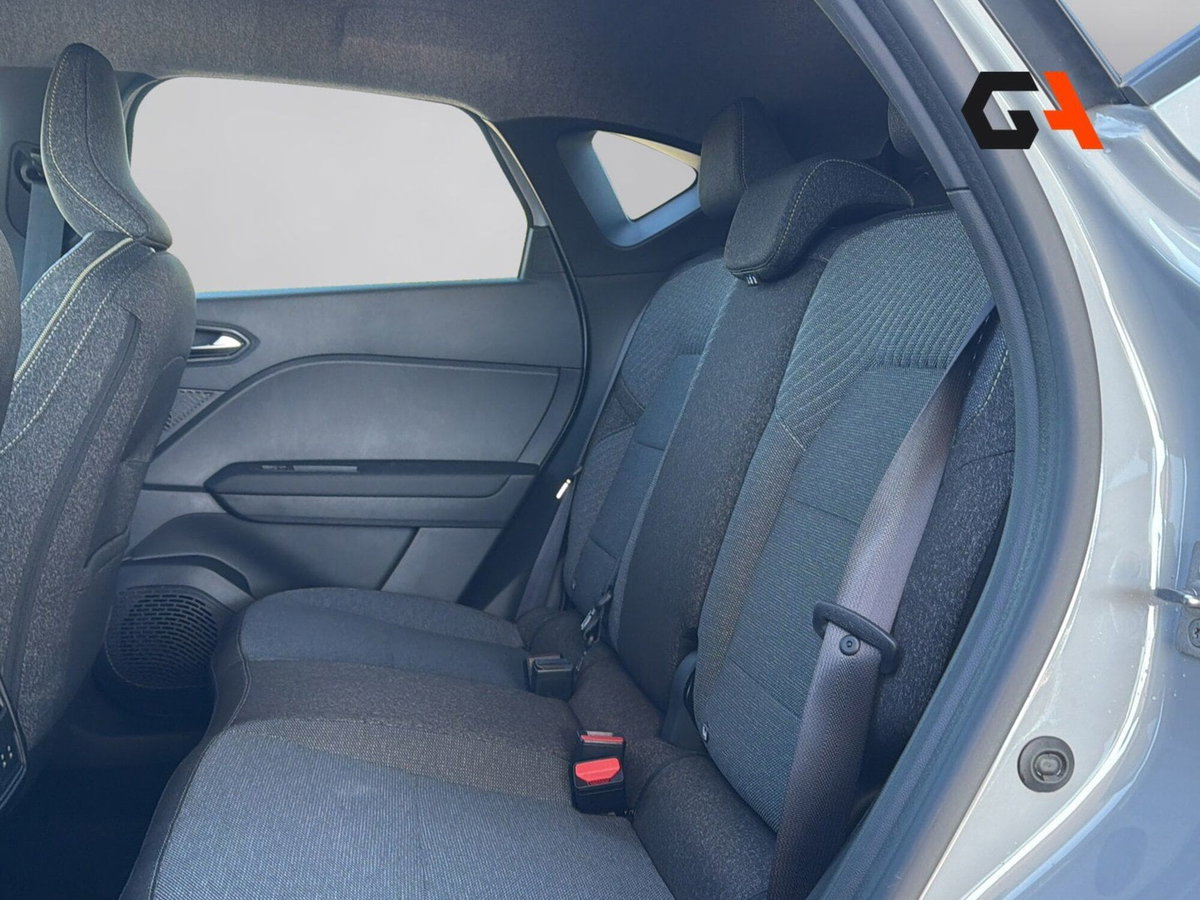 Renault Captur 1.2 eco-g Techno 120cv (18)