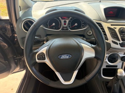 Ford Fiesta 1.2 82 CV 5 porte Titanium (9)