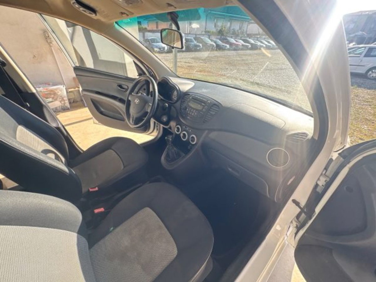 Hyundai i10 1.0 GPL Econext Tech (12)
