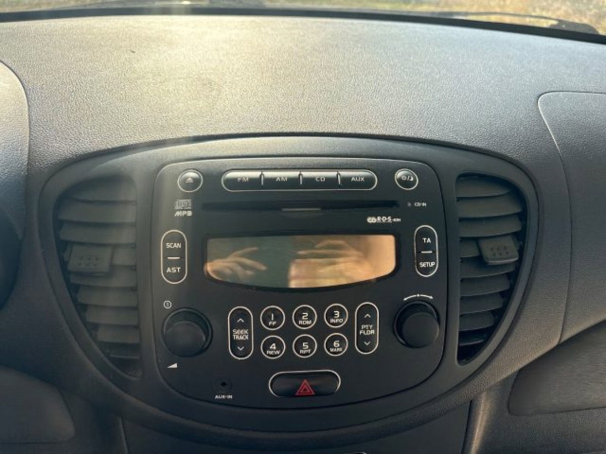 Hyundai i10 1.0 GPL Econext Tech (16)
