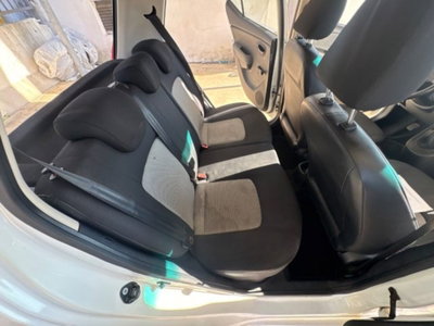Hyundai i10 1.0 GPL Econext Tech (9)