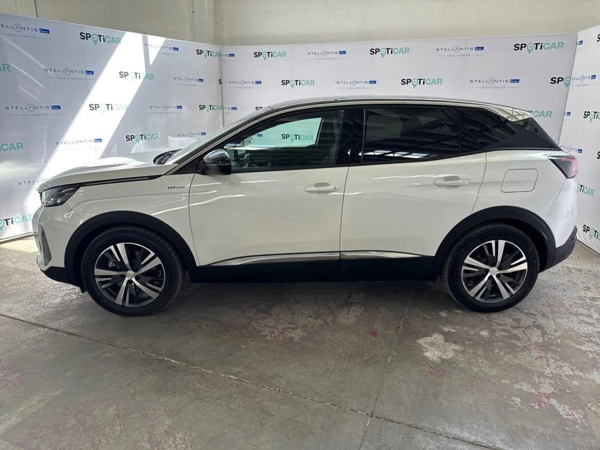 Peugeot 3008 Hybrid 225 e-EAT8 Allure Pack (5)