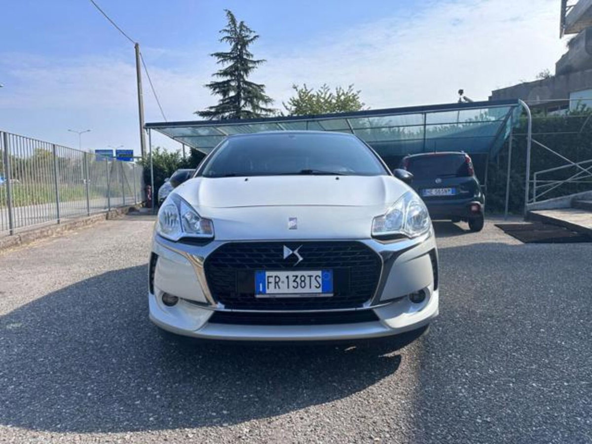 Ds DS 3 Coupé DS 3 PureTech 82 Performance Line (2)